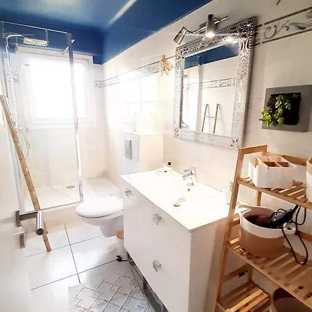 Au Calme Agreable 2 Pieces Balcon Vue Verdure Centre * Le Cannet