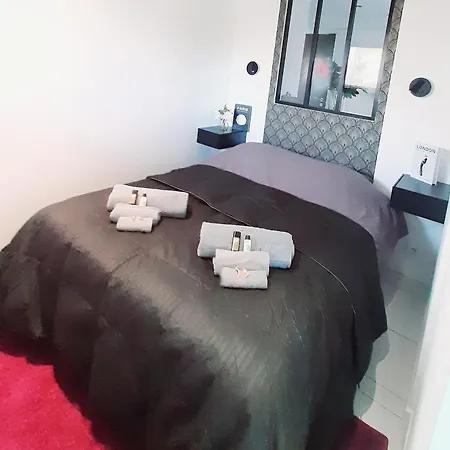 Au Calme Agreable 2 Pieces Balcon Vue Verdure Centre Lejlighed Le Cannet