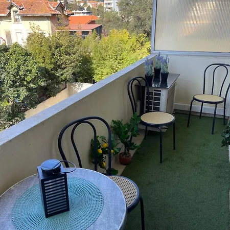 Lejlighed Au Calme Agreable 2 Pieces Balcon Vue Verdure Centre *